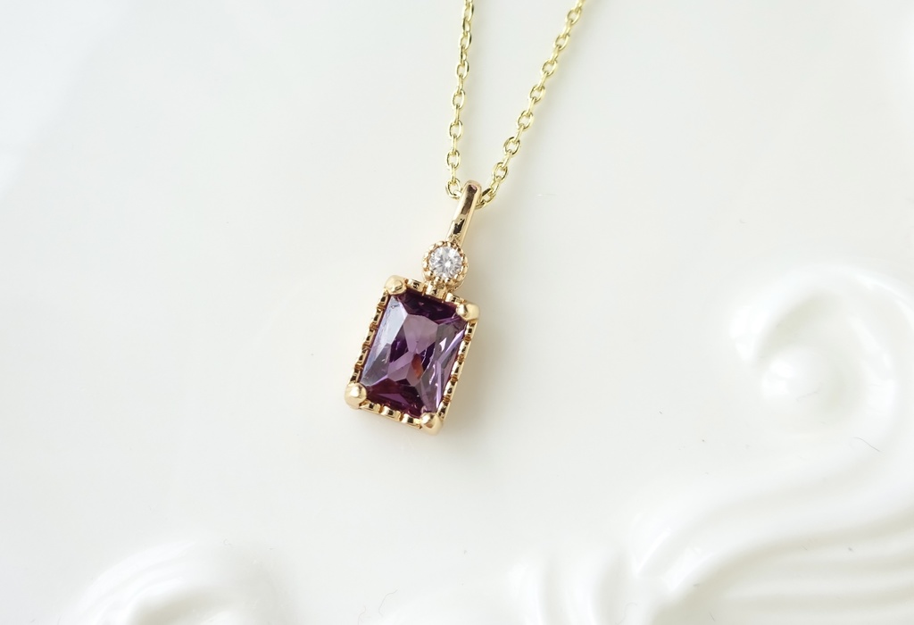 再販・野スミレの香水瓶ネックレス