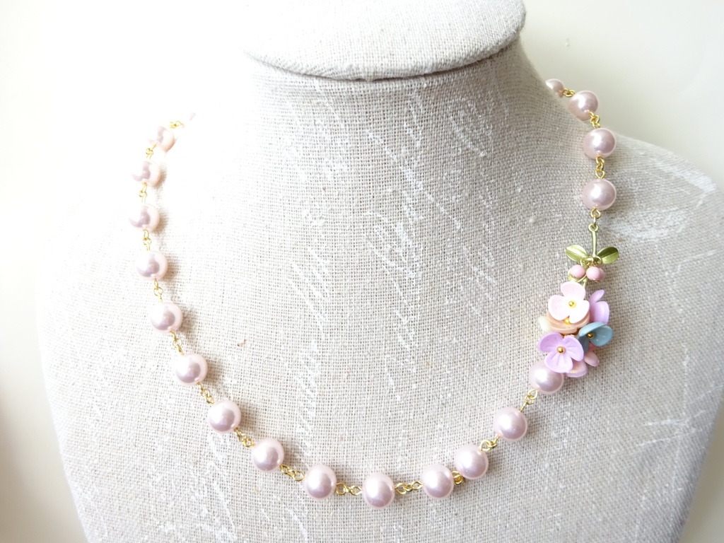 桜色パールのネックレス