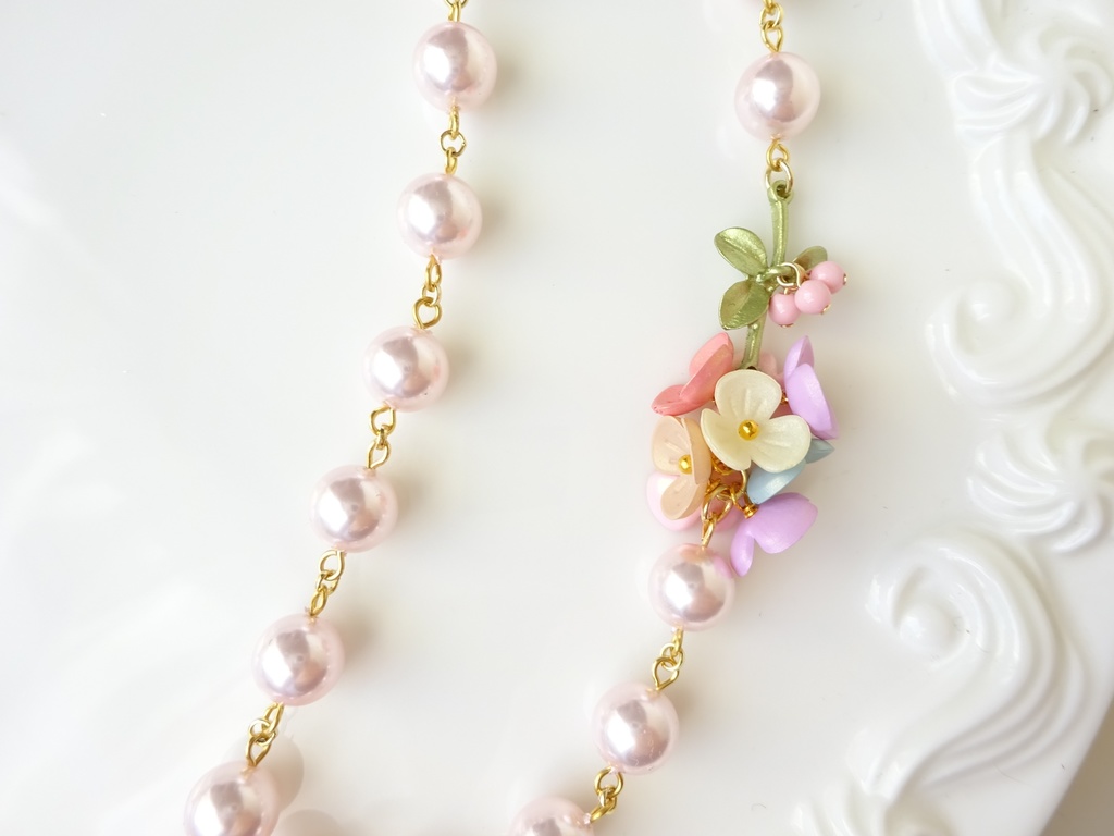 桜色パールのネックレス