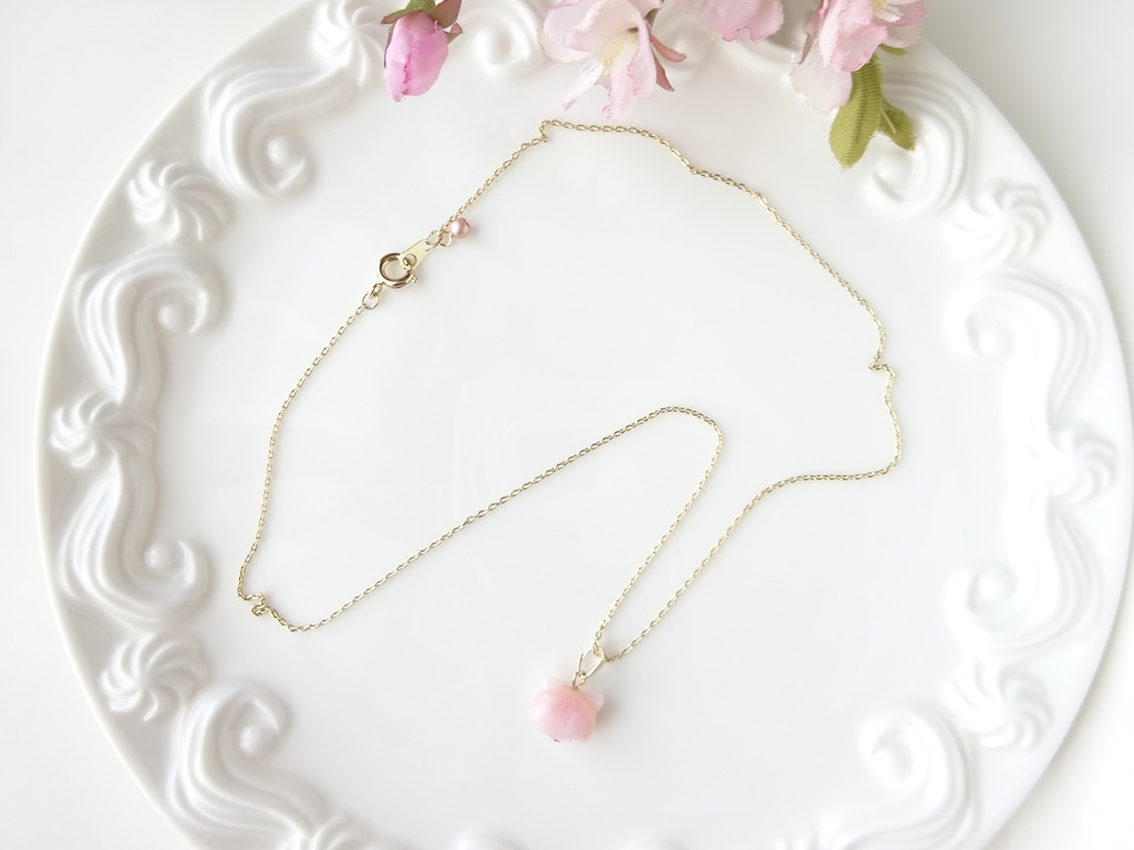 【天然石】桃猫シェルネックレス