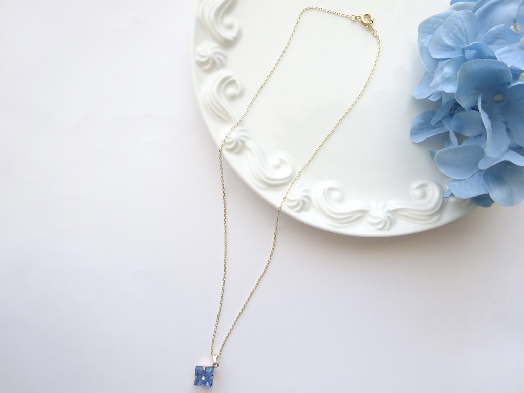 青い小さなお花のネックレス(ヴィンテージ)