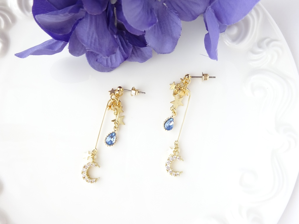 三日月とお星様のモビールピアス(イヤリングOK)