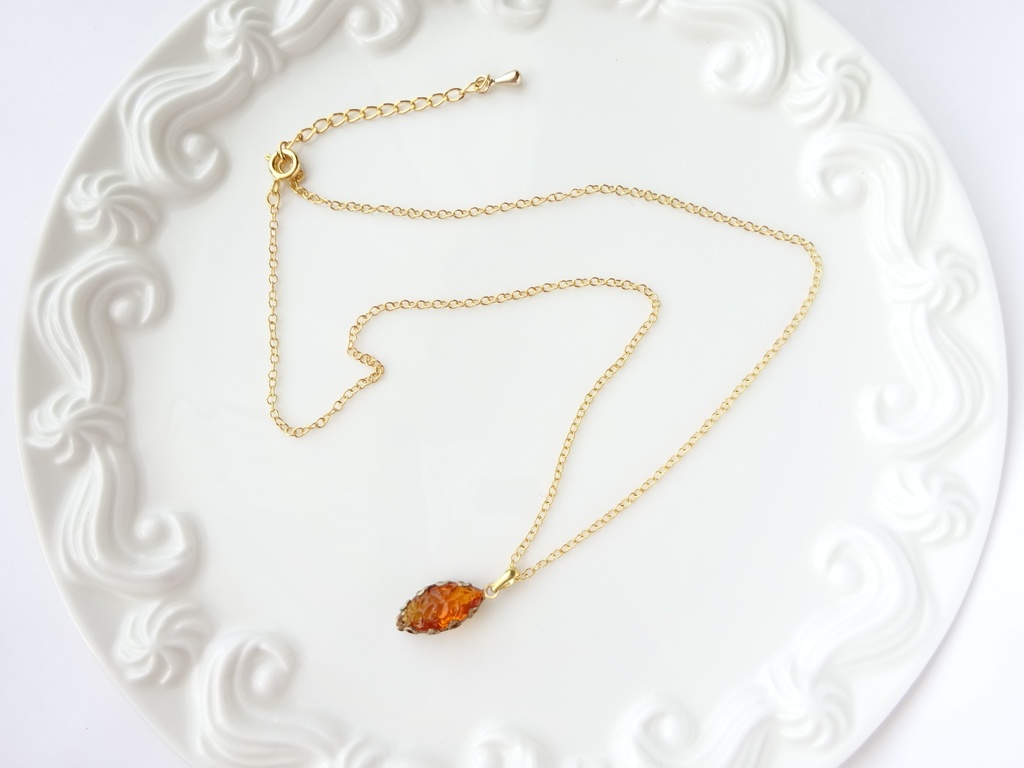 オレンジシードのネックレス*ヴィンテージ