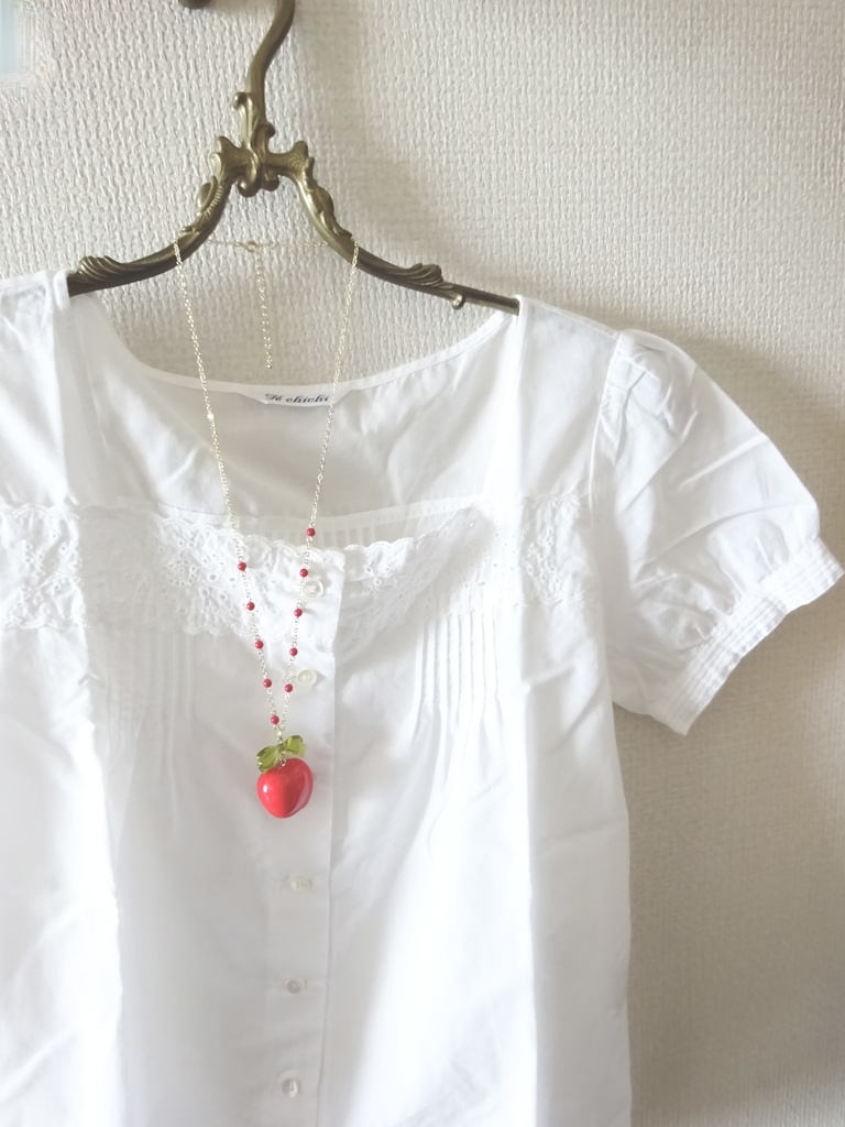 姫林檎のネックレス