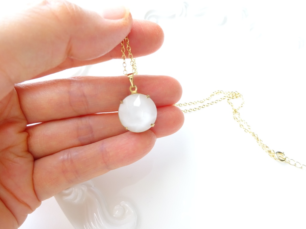 真冬の湖*ネックレス(ヴィンテージ)