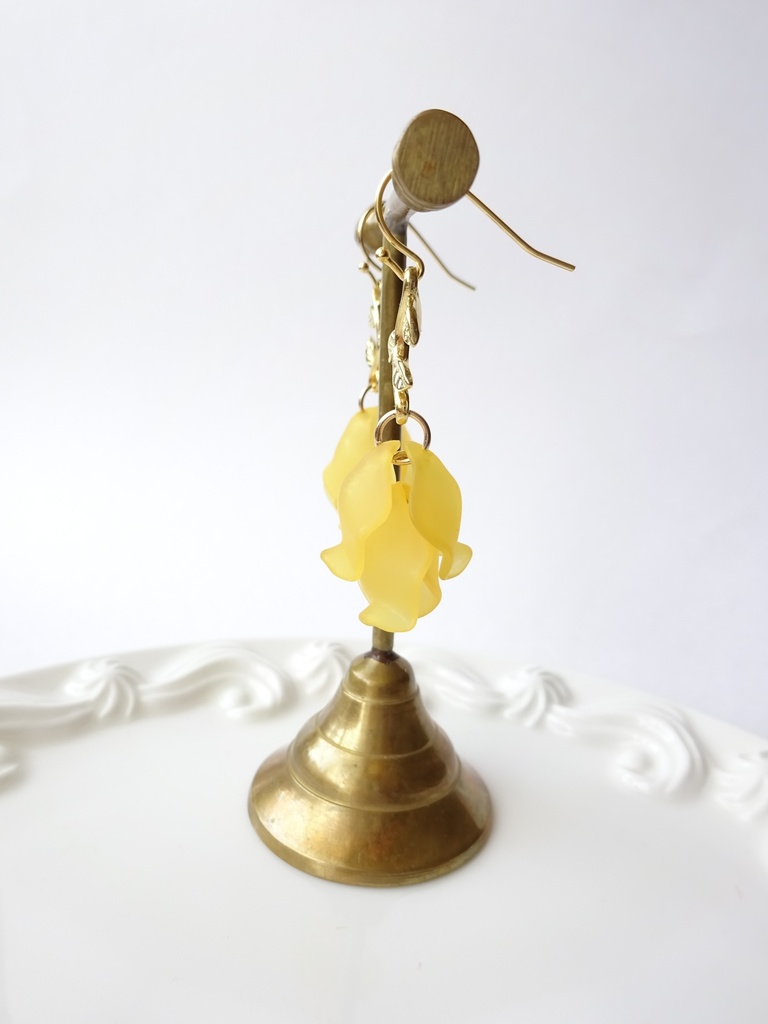 リトルローズ・イエロー(イヤリングOK)