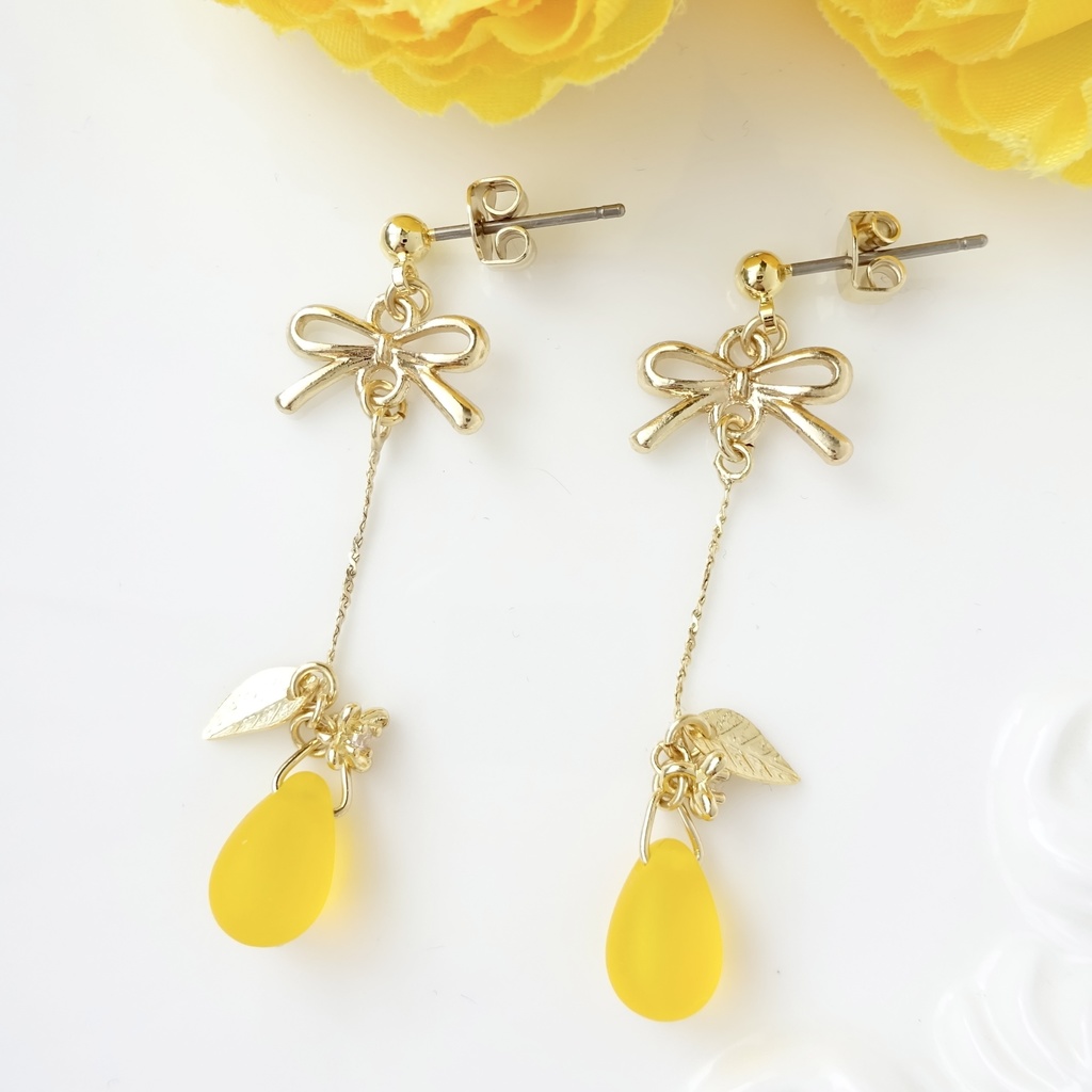 スプリングフラワードロップ・イエロー(イヤリングOK)