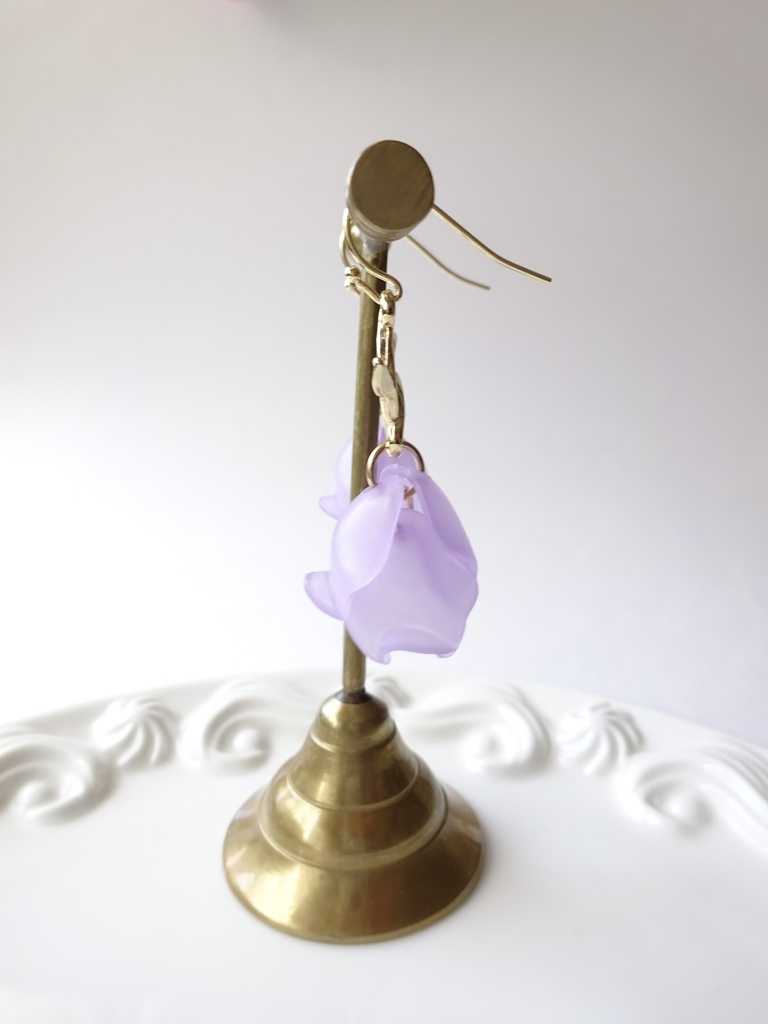 リトルローズ・ラベンダー(イヤリングOK)