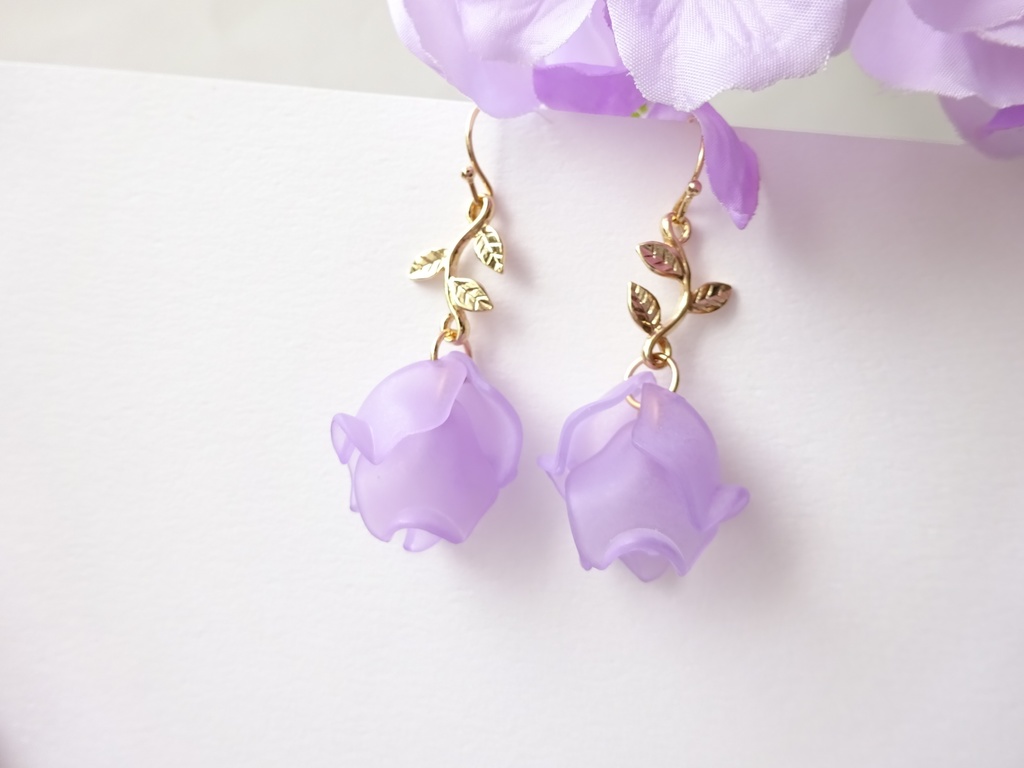 リトルローズ・ラベンダー(イヤリングOK)