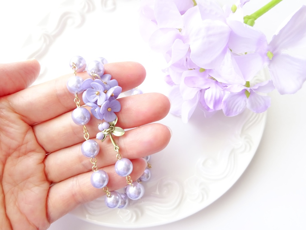 春スミレのネックレス