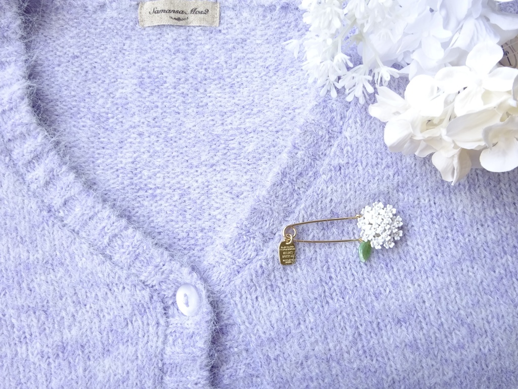 白紫陽花のストールピン