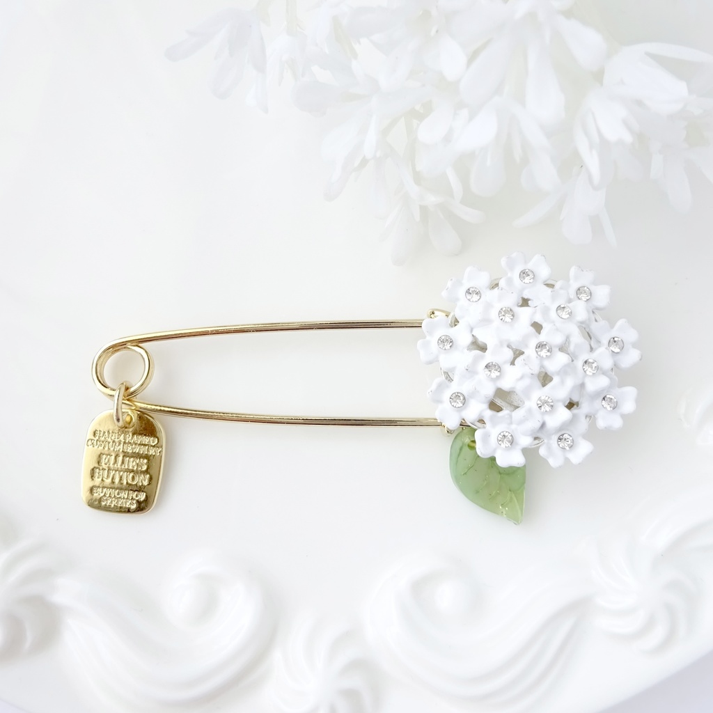 白紫陽花のストールピン