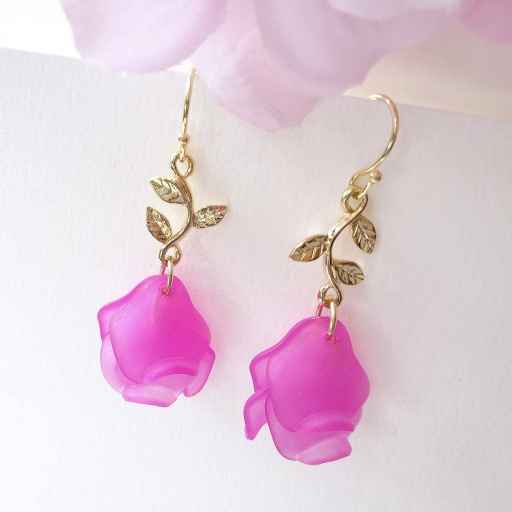 リトルローズ・フューシャピンク(イヤリングOK)