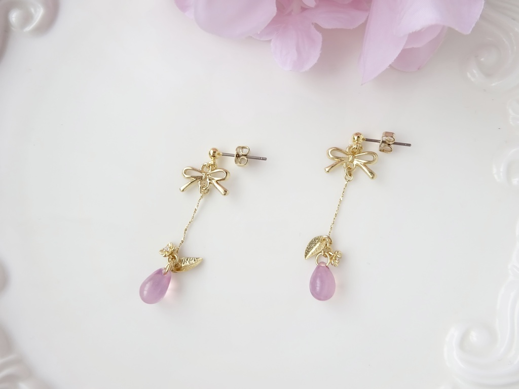 スプリングフラワードロップ・ミルキーピンク(イヤリングOK)