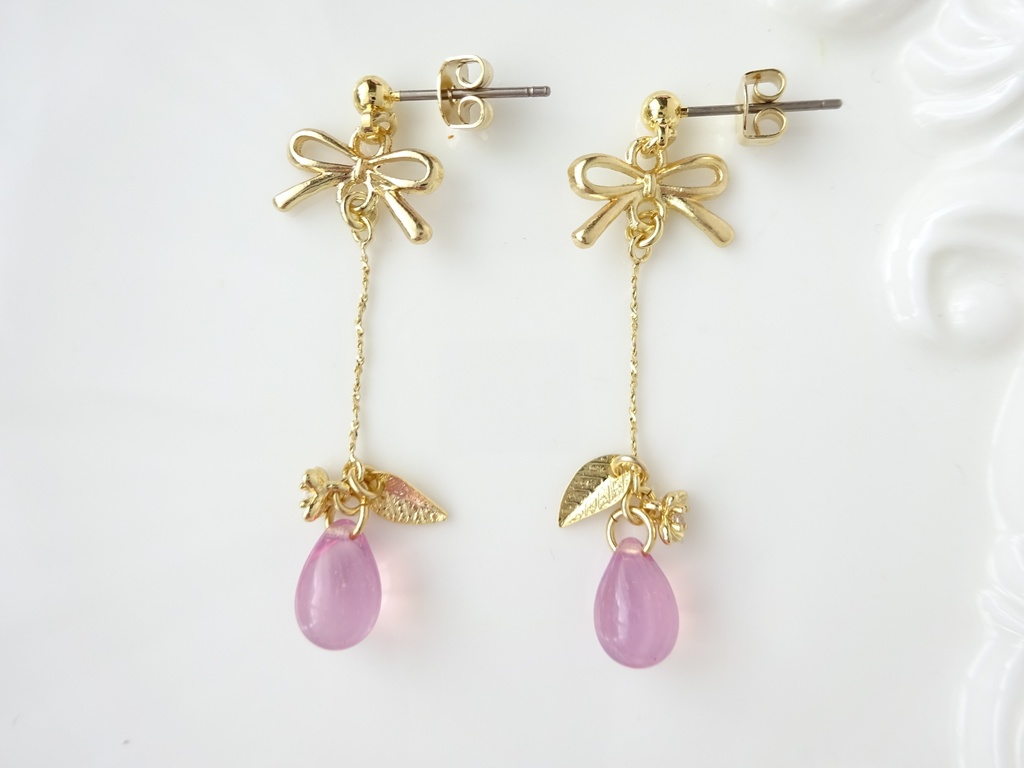 スプリングフラワードロップ・ミルキーピンク(イヤリングOK)