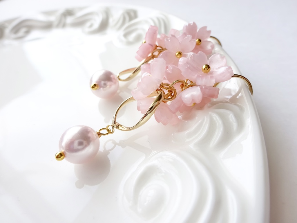 桜ガーデンB ピアス(イヤリングOK)
