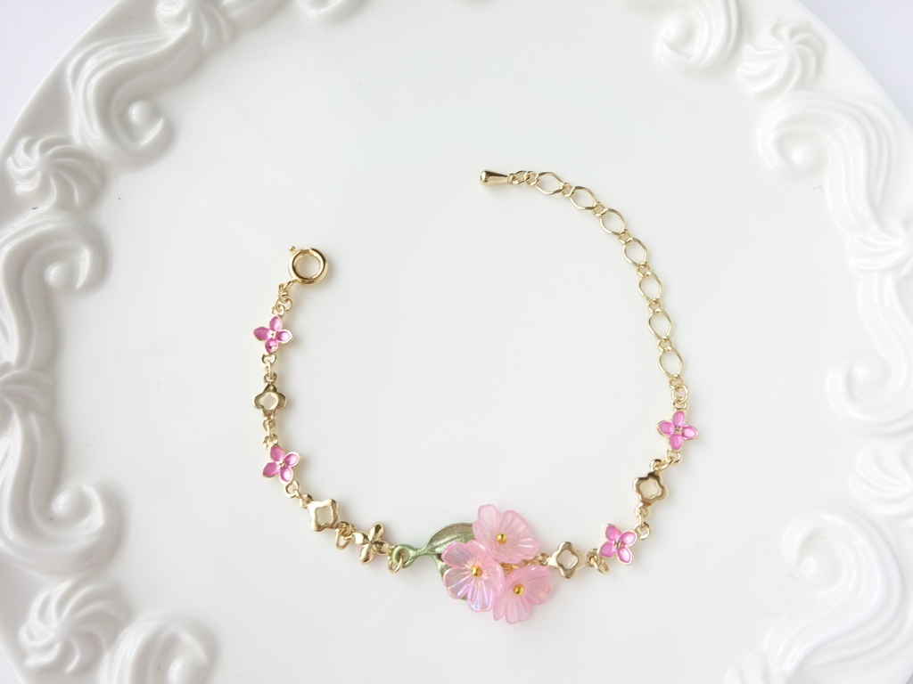 桜のブレスレット