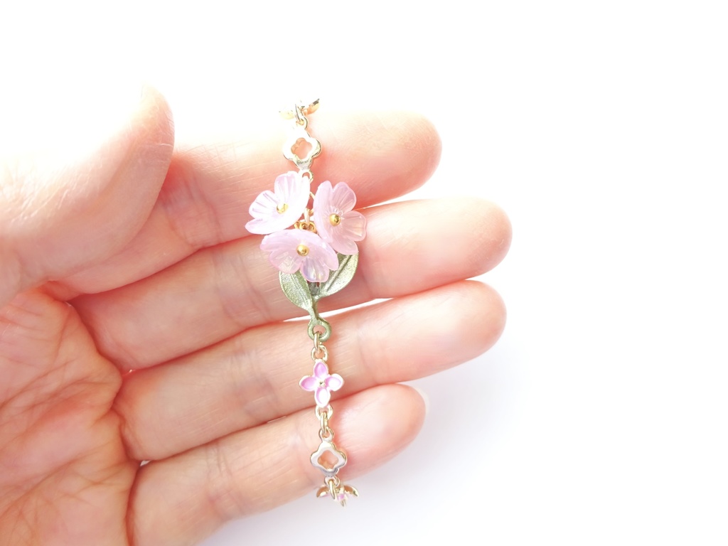 桜のブレスレット