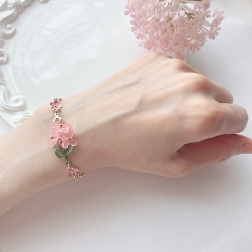 薄桜のブレスレット