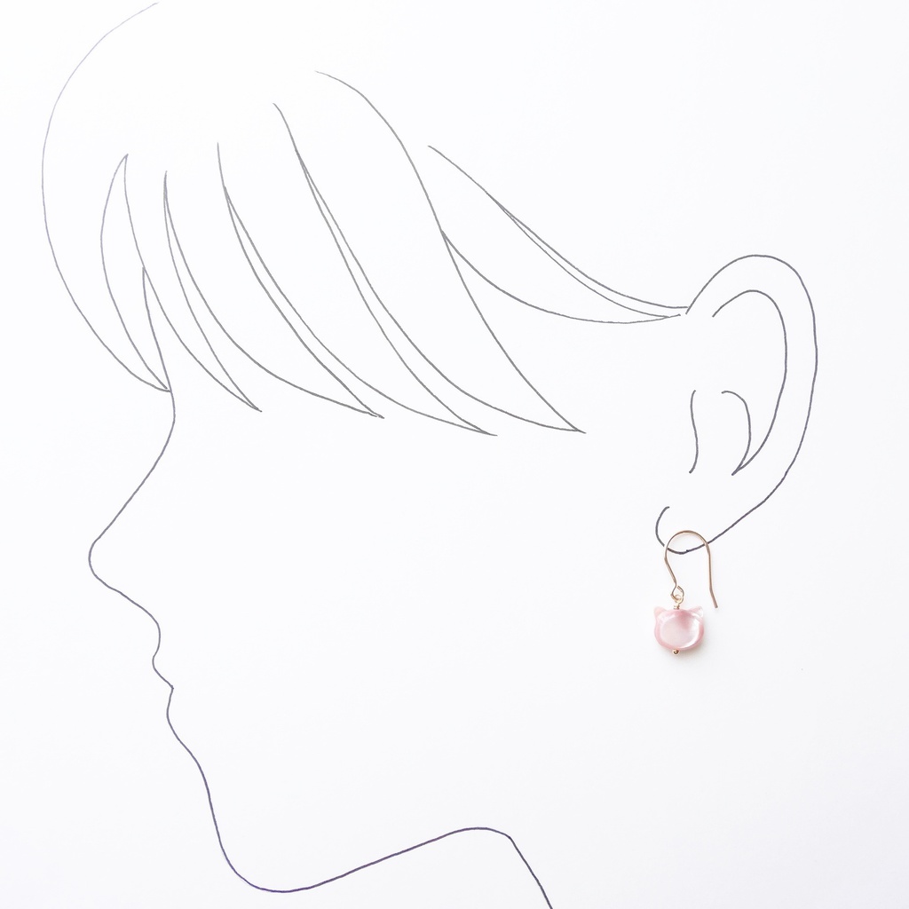 【天然石】桃猫シェルピアス(イヤリングOK)