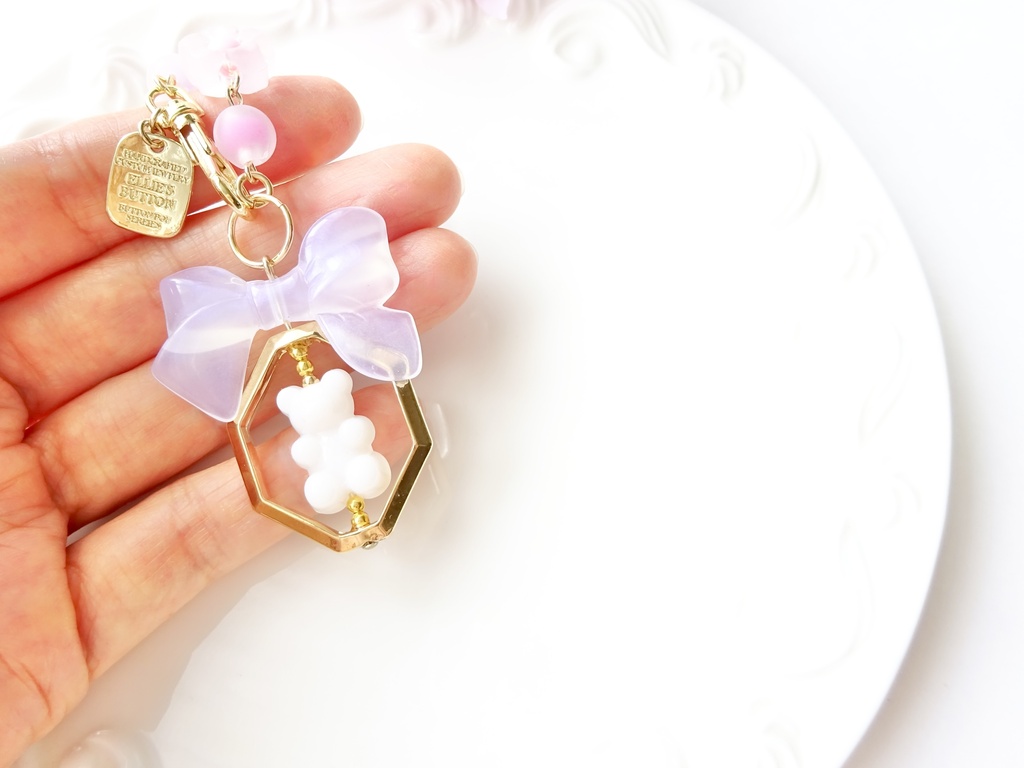 10/24発売*白のグミベアバッグチャーム