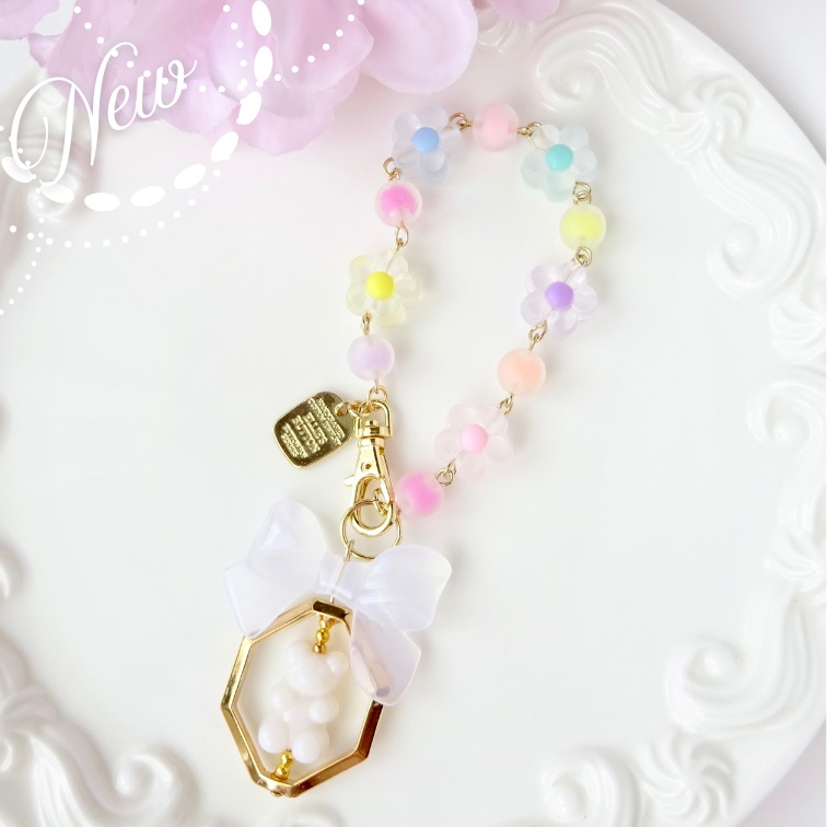 10/24発売*白のグミベアバッグチャーム
