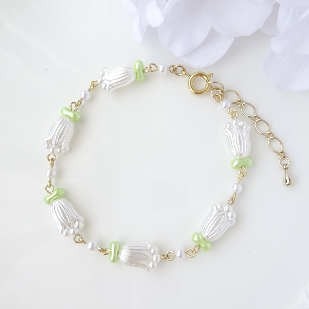 9/17発売*ブルーベリーの花のブレスレット