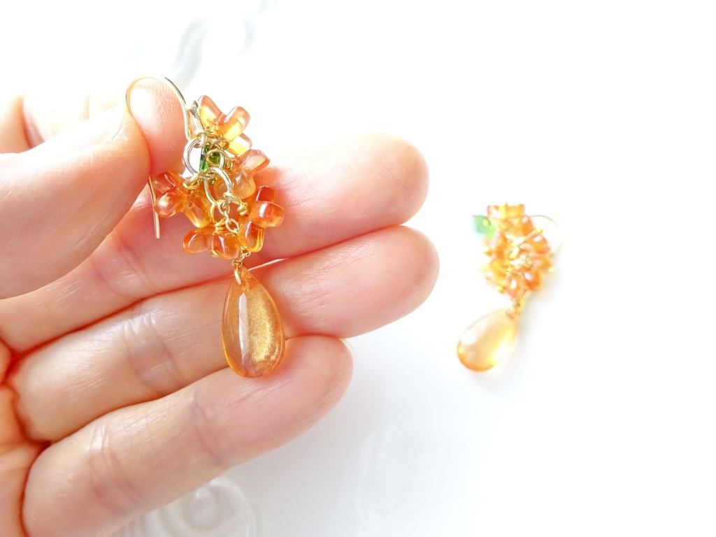 10/17発売*金木犀のオレンジドロップピアス(イヤリングOK)