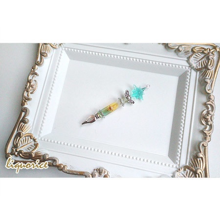 星のつけペンチャーム