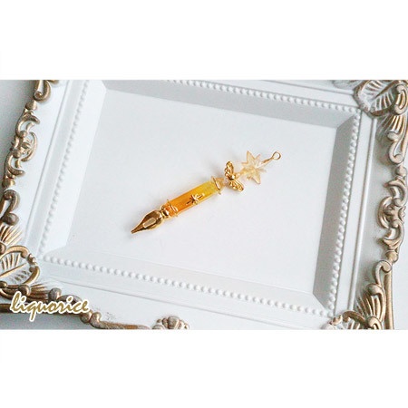 星のつけペンチャーム