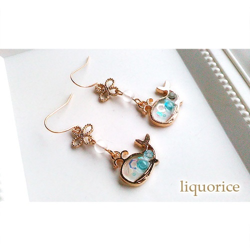 クジラのピアス・イヤリング