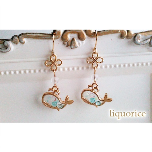 クジラのピアス・イヤリング