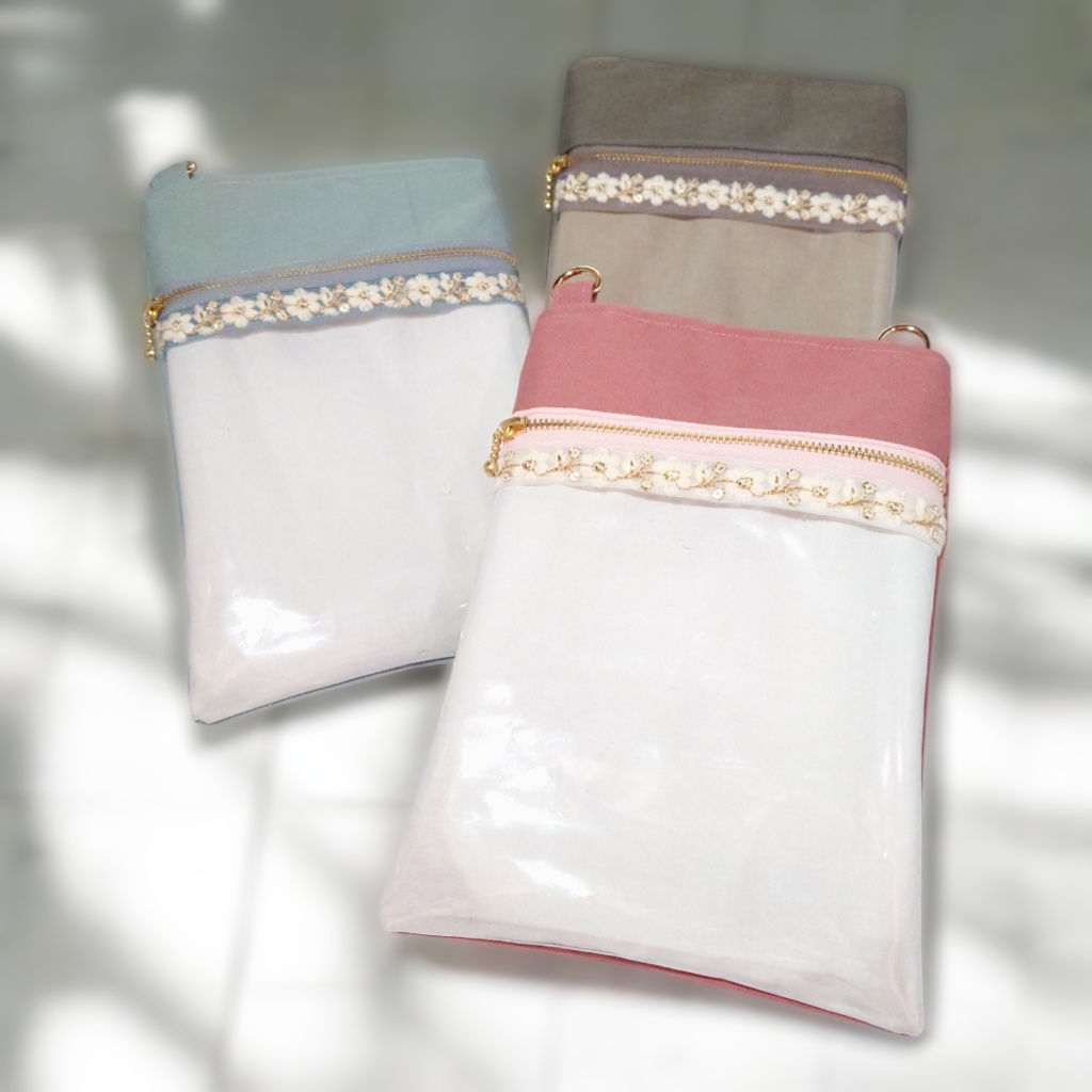 お出かけポシェット