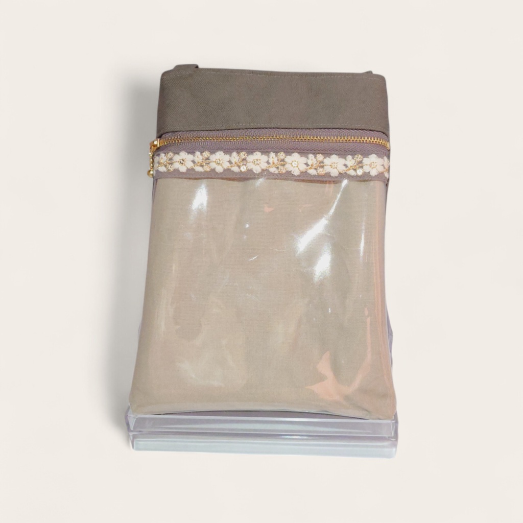 お出かけポシェット