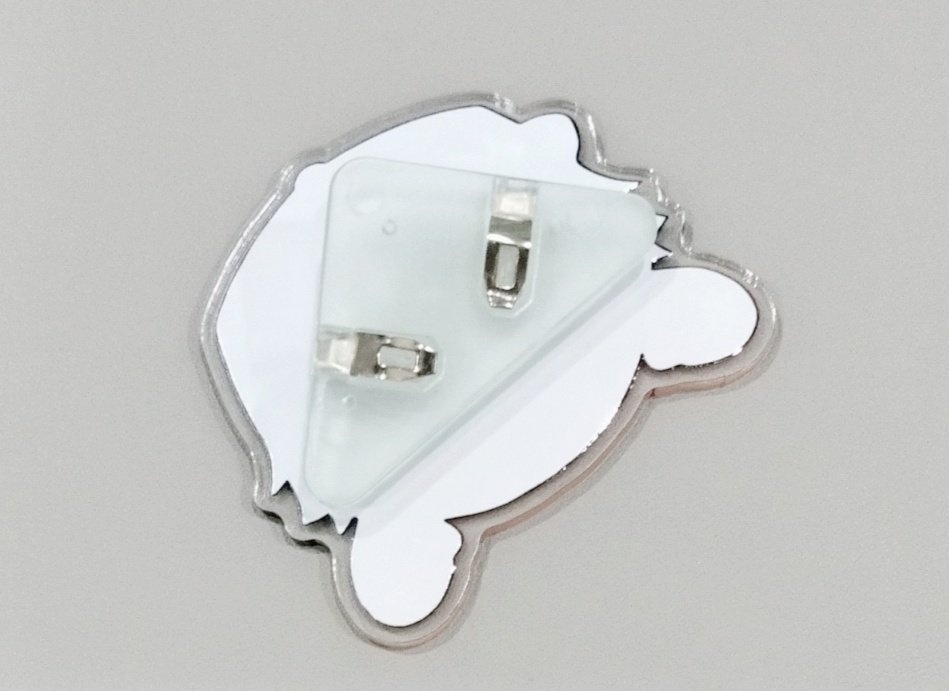 深川さんのみまもりアクリルコーナークリップ