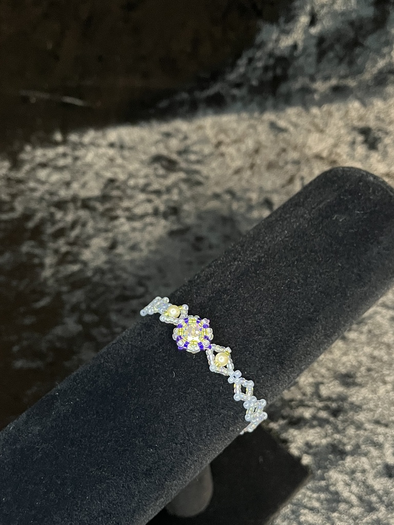 【オリジナル】光のブレスレット《ビーズステッチ》