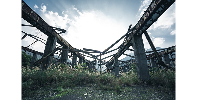 台湾廃墟ロケ写真集『Hast du ein Visum?』