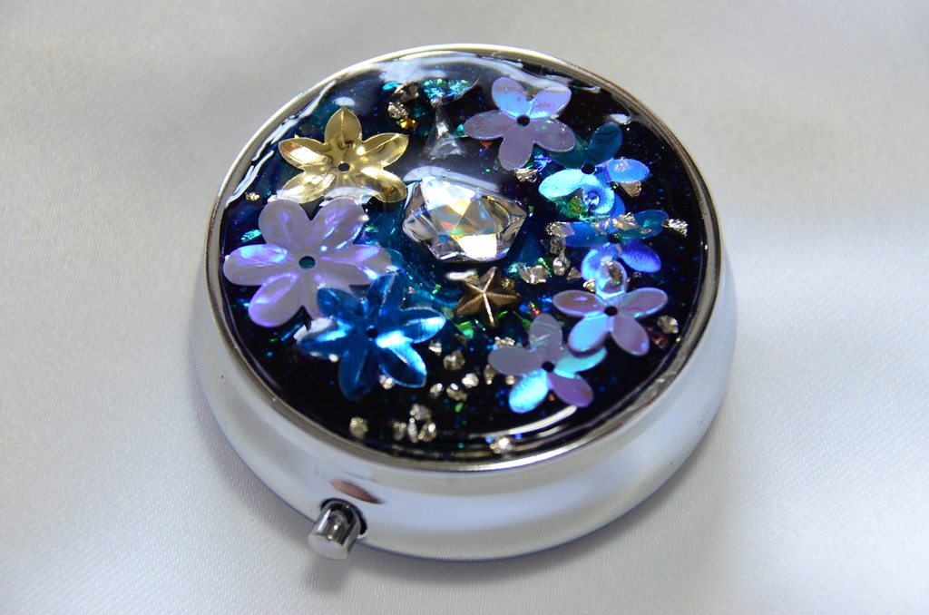 ギャラルホルンイメージの小物入れ