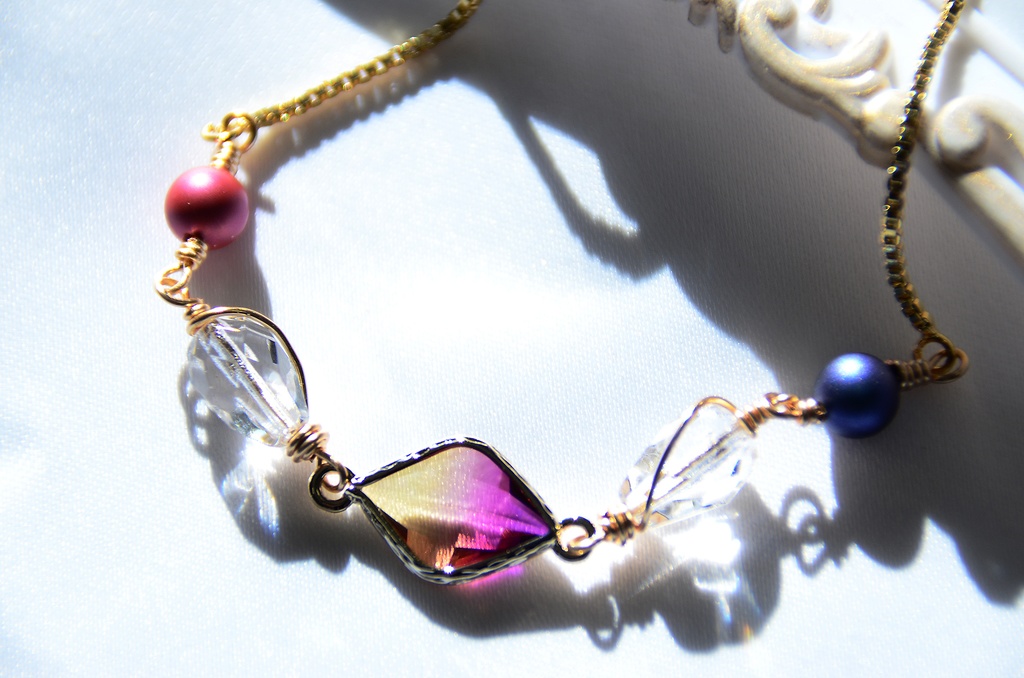 ヴィル・シェーンハイトイメージのスライドボール式ブレスレット