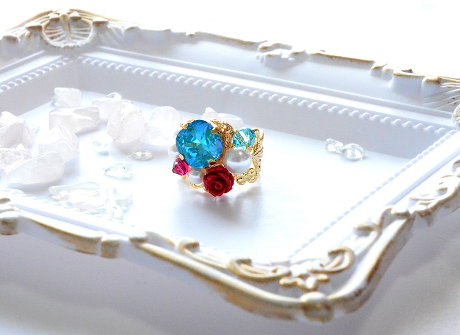 フロイドとリドルのスワロと薔薇ビーズのリング