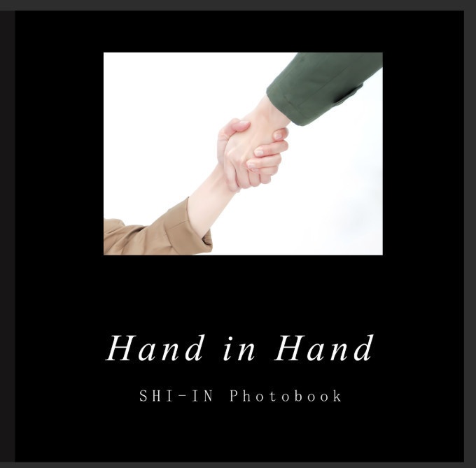 死印 コスプレフォトブック【Hand in Hand】