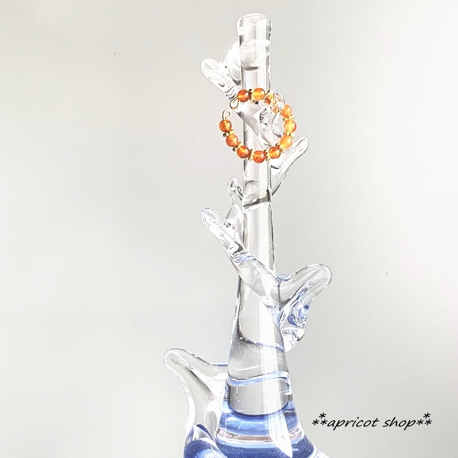 カーネリアンのキラキライヤーカフ