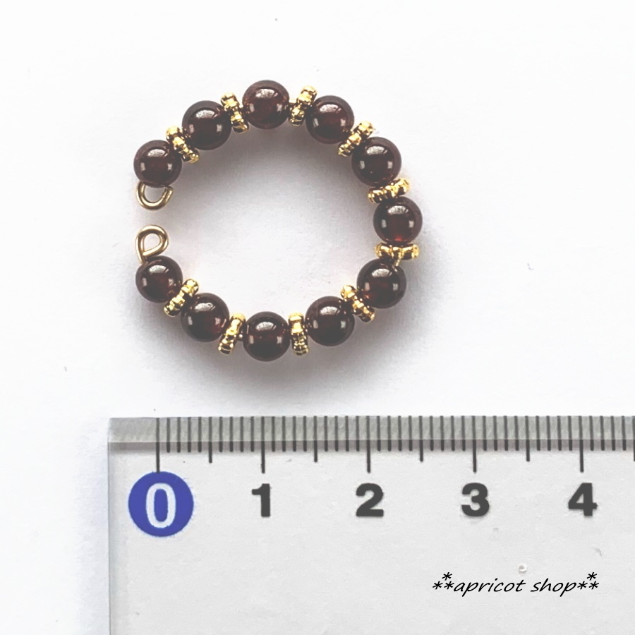 ガーネットのキラキライヤーカフ