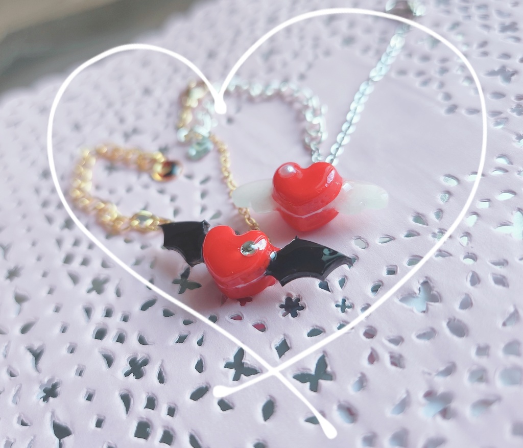 ハートのマカロンポシェット🪽🦇