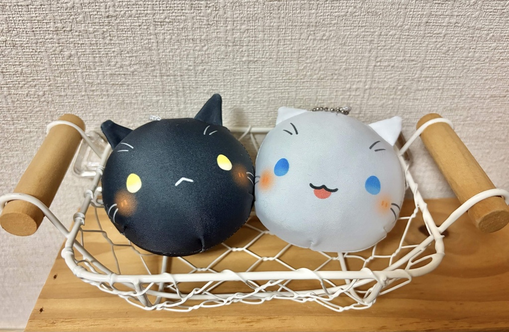 猫さんまんまるクッションぬいぐるみ