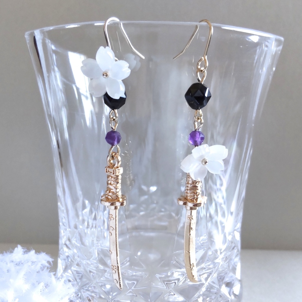 桜の刀身ピアス/イヤリング　非公式長尾景イメージアクセサリー