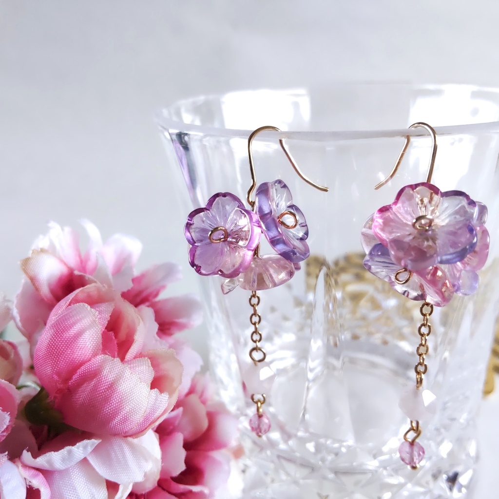 花咲くピアス/イヤリング(ローズクォーツ、トパーズ天然石)非公式健屋花那イメージアクセサリー