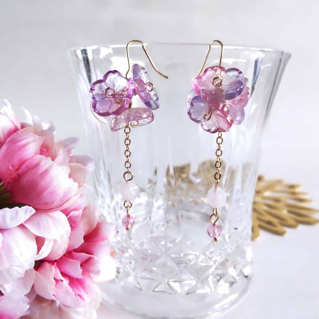 花咲くピアス/イヤリング(ローズクォーツ、トパーズ天然石)非公式健屋花那イメージアクセサリー