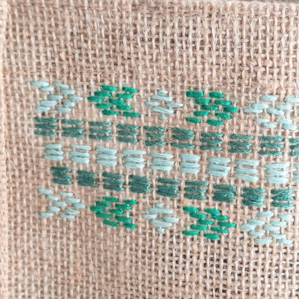 こぎん刺し刺繍ジュートバッグ 緑ライン刺しゅう
