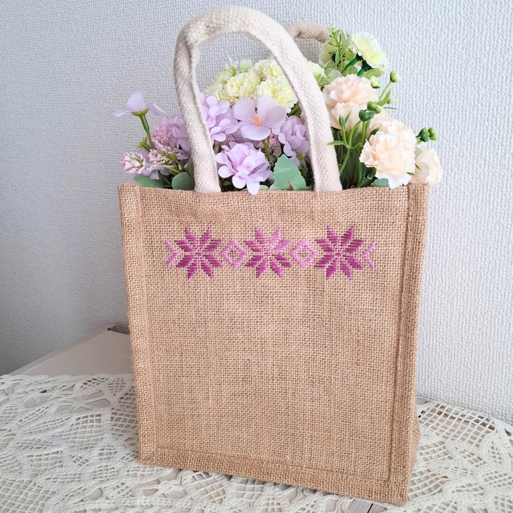 こぎん刺し刺繍ジュートバッグ「一片ひとひら」 藤色ライン刺しゅう